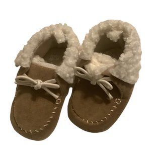 baby B'gosh Moccasins Infant 9-12 Mo. Style OK02476 Brown Faux Fur